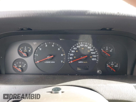 2000 Jeep Grand Cherokee Laredo with VIN 1J4GW48S3YC347711, listed as a IAAI auction lot 42305308 with Not provided miles and . Bid and sale history available at DreamBid. Image 7.