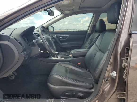 2017 Nissan Altima SL z VIN 1N4AL3APXHC207374, wystawiony jako Copart lot #56254915 z przebiegiem 100 540 mil mil oraz Czysty tytuł • Clean title. Historia ofert i sprzedaży dostępna na DreamBid. Obrazek 7.