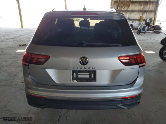 2023 Volkswagen Tiguan SE with VIN 3VV3B7AX6PM003456, listed as a Copart auction lot 54219915 with 31,473 mi miles and Clean Title. Bid and sale history available at carsss.com. Image 6.