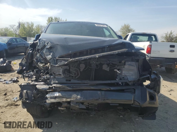 2017 Toyota Tundra Platinum z VIN 5TFAY5F18HX652085, wystawiony jako Copart lot #50601245 z przebiegiem 67 670 mil mil oraz Szkoda całkowita • Salvage title. Historia ofert i sprzedaży dostępna na DreamBid. Obrazek 5.