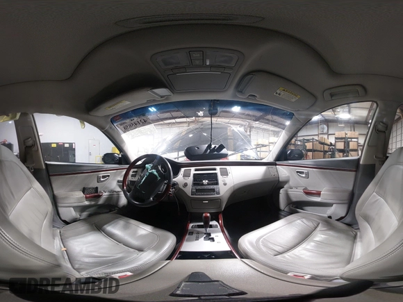 2008 Hyundai Azera Limited с VIN KMHFC46F08A318965, выставлен на аукционе IAAI как лот 42145858 с пробегом 190 533 миль миль и . История ставок и продаж доступна на DreamBid. Изображение 18.