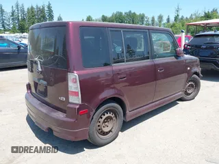 2005 Scion xB z VIN JTLKT324X54021847, wystawiony jako IAAI lot #42418230 z przebiegiem 198 210 mil mil oraz . Historia ofert i sprzedaży dostępna na DreamBid. Obrazek 4.