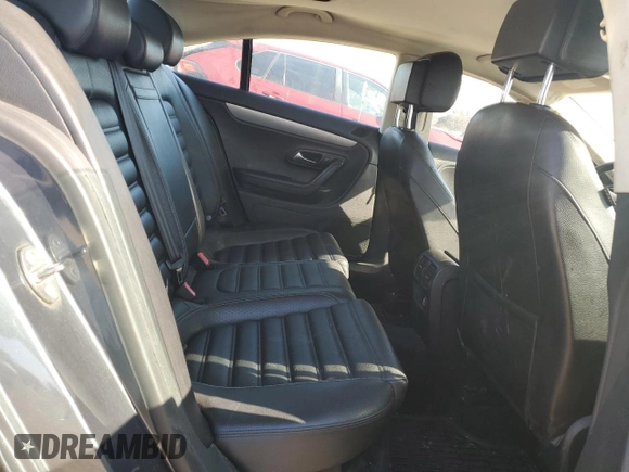 2014 Volkswagen CC R-Line with VIN WVWBP7ANXEE539159, listed as a Copart auction lot 48655055 with 98,128 mi miles and Clean Title. Bid and sale history available at carsss.com. Image 10.