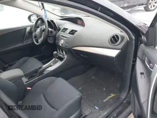 2011 Mazda 3 S Sport with VIN JM1BL1U56B1471613, listed as a IAAI auction lot 41625979 with 225,501 mi miles and . Bid and sale history available at carsss.com. Image 5.