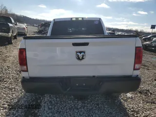 2019 Ram 1500 Tradesman z VIN 1C6RR6KG7KS521077, wystawiony jako Copart lot #83631384 z przebiegiem 79 894 mil mil oraz Szkoda całkowita • Salvage title. Historia ofert i sprzedaży dostępna na DreamBid. Obrazek 6.