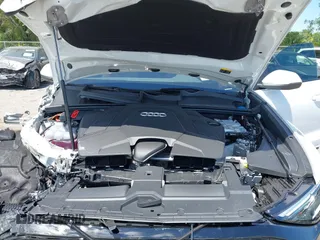 2025 Audi Q8 Premium Plus z VIN WA1EVBF18SD011370, wystawiony jako IAAI lot #42033326 z przebiegiem 164 mil mil oraz . Historia ofert i sprzedaży dostępna na DreamBid. Obrazek 10.
