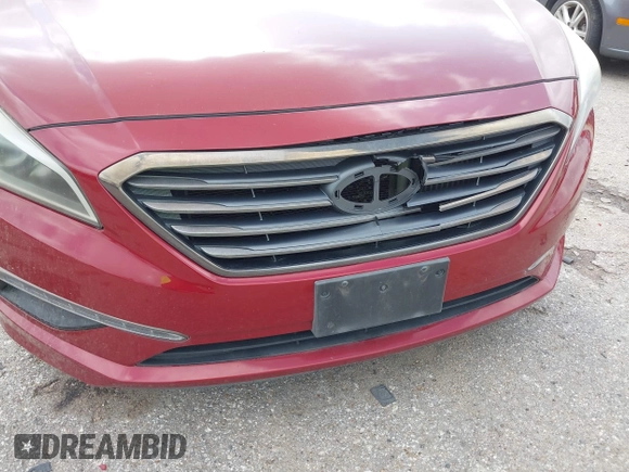 2015 Hyundai Sonata Eco z VIN 5NPE24AA9FH137173, wystawiony jako IAAI lot #42504289 z przebiegiem 126 905 mil mil oraz . Historia ofert i sprzedaży dostępna na DreamBid. Obrazek 6.