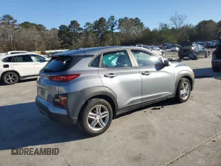 2020 Hyundai Kona SE with VIN KM8K12AA0LU427258, listed as a Copart auction lot 89309205 with 81,359 mi miles and Salvage Title. Bid and sale history available at carsss.com. Image 3.