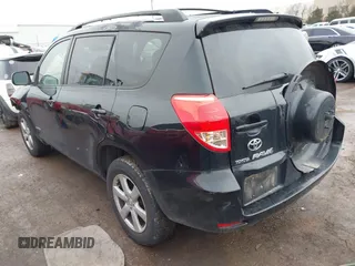 2008 Toyota RAV4 Ltd with VIN JTMZD31V986053909, listed as a IAAI auction lot 41488401 with 224,881 mi miles. Bid and sale history available at carsss.com. Image 3.