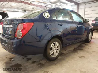 2014 Chevrolet Sonic LT with VIN 1G1JC5SH7E4118700, listed as a IAAI auction lot 41776531 with 172,655 mi miles. Bid and sale history available at carsss.com. Image 4.