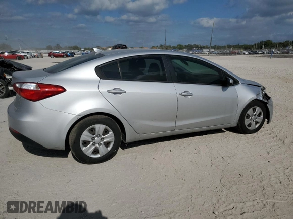 2015 Kia Forte LX with VIN KNAFK4A62F5362709, listed as a Copart auction lot 54345355 with 101,900 mi miles and Salvage Title. Bid and sale history available at carsss.com. Image 3.