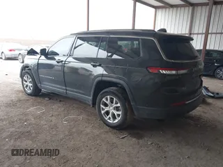 2023 Jeep Grand Cherokee Limited with VIN 1C4RJKBG0P8810475, listed as a IAAI auction lot 41615533 with 28,671 mi miles and . Bid and sale history available at DreamBid. Image 3.