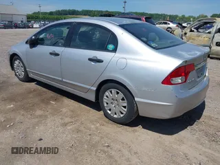 2010 Honda Civic DX-VP z VIN 2HGFA1F3XAH503936, wystawiony jako IAAI lot #42241603 z przebiegiem 199 931 mil mil oraz . Historia ofert i sprzedaży dostępna na DreamBid. Obrazek 3.