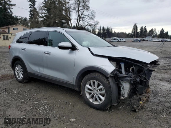 2018 Kia Sorento LX V6 with VIN 5XYPGDA52JG391627, listed as a Copart auction lot 44220725 with 64,109 mi miles and Salvage Title. Bid and sale history available at carsss.com. Image 4.