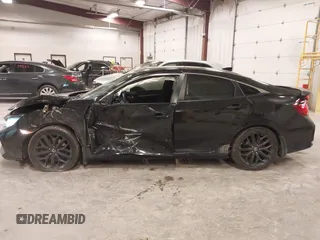 2020 Honda Civic Si z VIN 2HGFC1E58LH704721, wystawiony jako IAAI lot #42222371 z przebiegiem 82 808 mil mil oraz . Historia ofert i sprzedaży dostępna na DreamBid. Obrazek 14.
