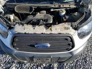 2018 Ford Transit Passenger XL z VIN 1FBZX2CM2JKA87942, wystawiony jako Copart lot #41504435 z przebiegiem 72 729 mil mil oraz Szkoda całkowita • Salvage title. Historia ofert i sprzedaży dostępna na DreamBid. Obrazek 13.
