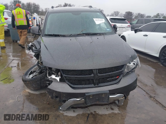 2016 Dodge Journey Crossroad Plus z VIN 3C4PDCGG3GT143609, wystawiony jako IAAI lot #41279192 z przebiegiem 181 148 mil mil oraz . Historia ofert i sprzedaży dostępna na DreamBid. Obrazek 6.