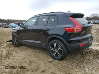 2024 Volvo XC40 Core Bright Theme с VIN YV4L12UK5R2334069, выставлен на аукционе Copart как лот 86729964 с пробегом 15 762 миль миль и Списание • Salvage title. История ставок и продаж доступна на DreamBid. Изображение 2.