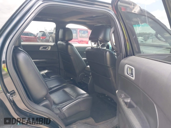 2012 Ford Explorer XLT with VIN 1FMHK8D84CGA66053, listed as a IAAI auction lot 42122087 with 204,812 mi miles and . Bid and sale history available at DreamBid. Image 8.