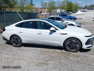 2024 Hyundai Sonata SEL with VIN KMHL14JA8RA379762, listed as a IAAI auction lot 41991073 with 5,610 mi miles. Bid and sale history available at carsss.com. Image 13.