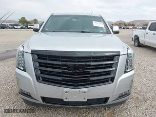 2017 Cadillac Escalade Platinum with VIN 1GYS4DKJ1HR389842, listed as a IAAI auction lot 40717795 with 1 mi miles. Bid and sale history available at carsss.com. Image 12.