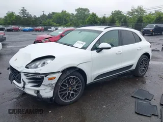 2016 Porsche Macan S with VIN WP1AB2A59GLB47204, listed as a IAAI auction lot 42512482 with 146,586 mi miles and . Bid and sale history available at DreamBid. Image 2.