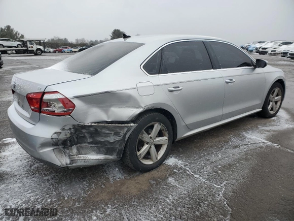 2012 Volkswagen Passat SE with VIN 1VWBP7A33CC040448, listed as a Copart auction lot 46182435 with 118,754 mi miles and Salvage Title. Bid and sale history available at carsss.com. Image 3.