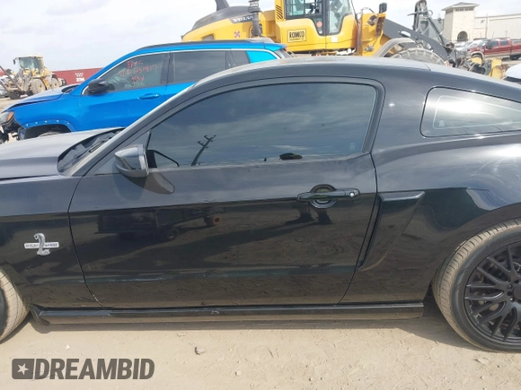 2010 Ford Mustang GT500 with VIN 1ZVBP8JS9A5130203, listed as a IAAI auction lot 42064720 with 32,461 mi miles. Bid and sale history available at carsss.com. Image 14.