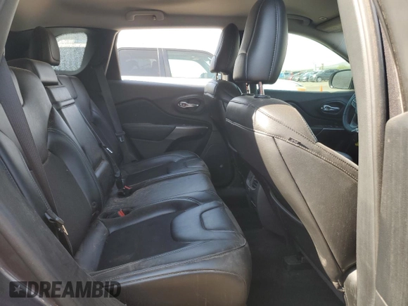2019 Jeep Cherokee Latitude Plus with VIN 1C4PJLLX4KD248561, listed as a Copart auction lot 57296355 with 123,308 mi miles and Salvage title. Bid and sale history available at DreamBid. Image 11.