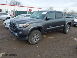 2018 Toyota Tacoma SR5 with VIN 3TMAZ5CN5JM068632, listed as a IAAI auction lot 41634912 with 73,989 mi miles. Bid and sale history available at carsss.com. Image 17.