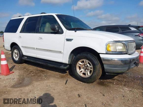 1999 Ford Expedition XLT with VIN 1FMRU1765XLB04984, listed as a IAAI auction lot 42138024 with Not provided miles and . Bid and sale history available at DreamBid. Image 1.