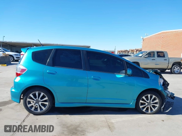 2013 Honda Fit Sport with VIN JHMGE8H56DC034820, listed as a IAAI auction lot 41737797 with 157,846 mi miles. Bid and sale history available at carsss.com. Image 14.