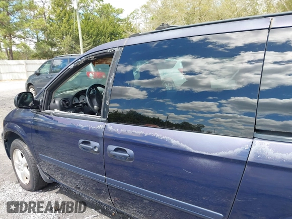 2005 Dodge Caravan SXT with VIN 2D4GP44L95R246244, listed as a IAAI auction lot 41855026 with 134,582 mi miles and . Bid and sale history available at DreamBid. Image 6.