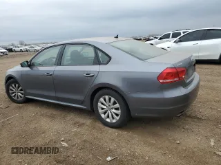 2013 Volkswagen Passat S z VIN 1VWAP7A38DC048686, wystawiony jako Copart lot #54582865 z przebiegiem 140 798 mil mil oraz Szkoda całkowita • Salvage title. Historia ofert i sprzedaży dostępna na DreamBid. Obrazek 2.