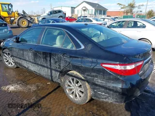 2017 Toyota Camry Hybrid LE with VIN 4T1BD1FK9HU203089, listed as a IAAI auction lot 41315779 with 87,630 mi miles. Bid and sale history available at carsss.com. Image 3.