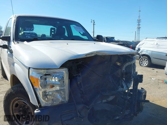 2014 Ford F-250 XL z VIN 1FT7X2A64EEB68906, wystawiony jako IAAI lot #41195294 z przebiegiem 222 445 mil mil oraz . Historia ofert i sprzedaży dostępna na DreamBid. Obrazek 6.