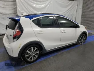 2018 Toyota Prius One z VIN JTDKDTB36J1599469, wystawiony jako Copart lot #52555355 z przebiegiem 70 316 mil mil oraz Czysty tytuł • Clean title. Historia ofert i sprzedaży dostępna na DreamBid. Obrazek 3.