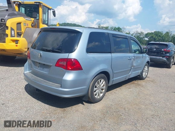 2012 Volkswagen Routan SE with VIN 2C4RVABG7CR309337, listed as a IAAI auction lot 42610070 with 117,214 mi miles and . Bid and sale history available at DreamBid. Image 4.