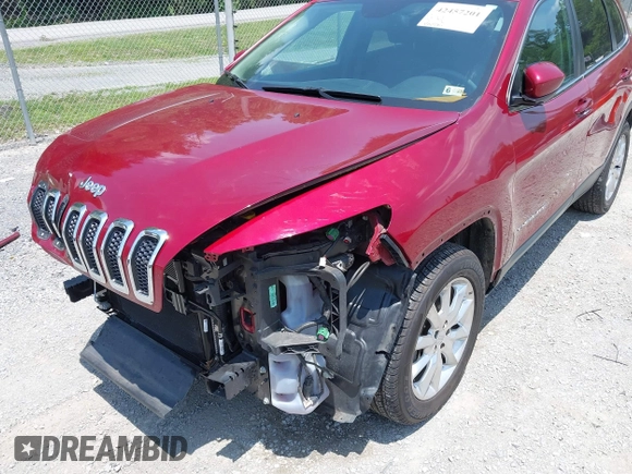 2016 Jeep Cherokee Limited with VIN 1C4PJMDB3GW267073, listed as a IAAI auction lot 42457201 with 84,325 mi miles and . Bid and sale history available at DreamBid. Image 17.