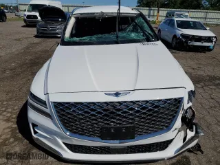 2024 Genesis GV80 with VIN KMUHBDSB3RU178524, listed as a Copart auction lot 61326644 with 11,890 mi miles and Non Repairable. Bid and sale history available at carsss.com. Image 5.