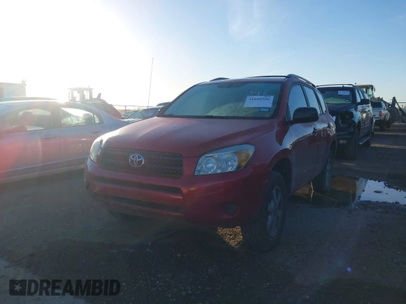 2008 Toyota RAV4 with VIN JTMZD33V885101032, listed as a IAAI auction lot 41800506 with 270,109 mi miles. Bid and sale history available at carsss.com. Image 2.
