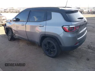 2018 Jeep Compass Latitude with VIN 3C4NJDBB1JT326239, listed as a IAAI auction lot 41325854 with 79,192 mi miles and . Bid and sale history available at DreamBid. Image 3.