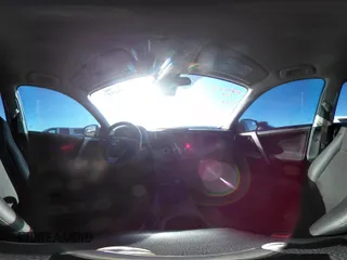 2017 Toyota RAV4 LE z VIN 2T3ZFREV6HW331736, wystawiony jako IAAI lot #41840112 z przebiegiem 110 328 mil mil oraz . Historia ofert i sprzedaży dostępna na DreamBid. Obrazek 18.