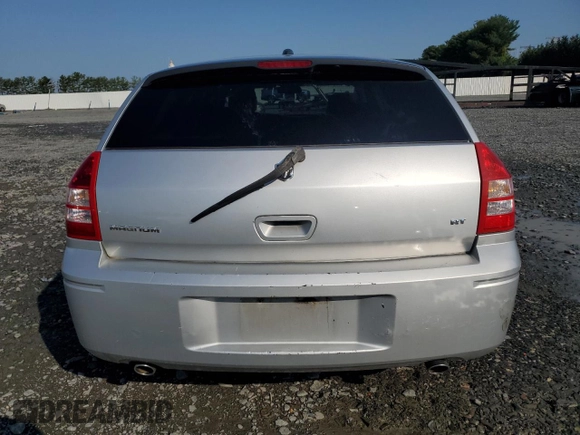 2005 Dodge Magnum RT z VIN 2D4GV58255H677120, wystawiony jako Copart lot #65955544 z przebiegiem 157 671 mil mil oraz Szkoda całkowita • Salvage title. Historia ofert i sprzedaży dostępna na DreamBid. Obrazek 6.