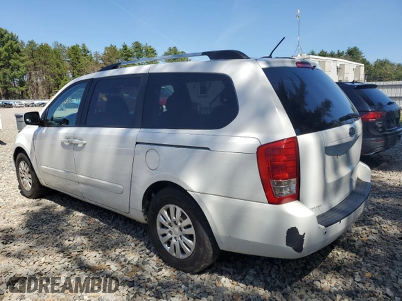 2011 Kia Sedona LX with VIN KNDMG4C78B6366382, listed as a Copart auction lot 55612085 with 385,336 mi miles and Clean Title. Bid and sale history available at carsss.com. Image 2.