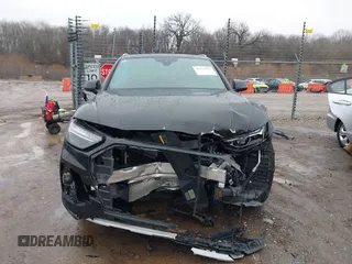 2021 Audi Q5 Prestige z VIN WA1CAAFY3M2096367, wystawiony jako IAAI lot #41724952 z przebiegiem 39 097 mil mil oraz . Historia ofert i sprzedaży dostępna na DreamBid. Obrazek 13.