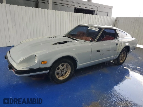 1982 Datsun 280ZX z VIN JN1HZ04S5CX431646, wystawiony jako Copart lot #55607255 z przebiegiem 173 546 mil mil oraz Tytuł czysty. Historia ofert i sprzedaży dostępna na DreamBid. Obrazek 1.