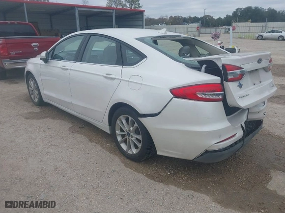 2019 Ford Fusion SE with VIN 3FA6P0HD4KR213491, listed as a IAAI auction lot 41360054 with 36,605 mi miles. Bid and sale history available at carsss.com. Image 3.