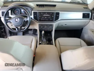 2019 Volkswagen Atlas SE с VIN 1V2LR2CAXKC514103, выставлен на аукционе Copart как лот 62536415 с пробегом 56 586 миль миль и Списание • Salvage title. История ставок и продаж доступна на DreamBid. Изображение 8.