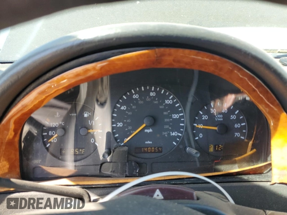 2004 Mercedes-Benz M 350 with VIN 4JGAB57E64A460093, listed as a Copart auction lot 53764705 with 140,054 mi miles and Clean Title. Bid and sale history available at DreamBid. Image 9.